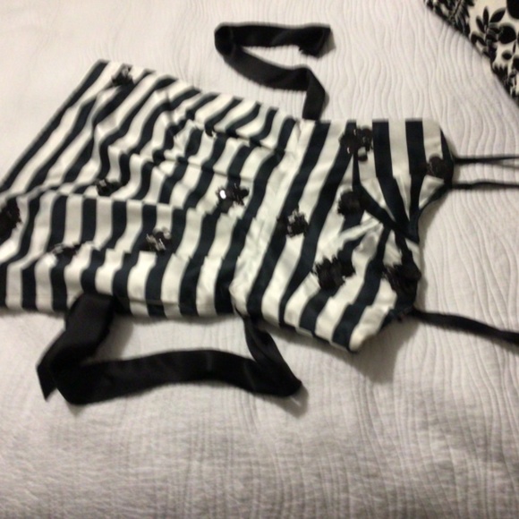 BCBG Maxazria dress - Picture 2 of 4